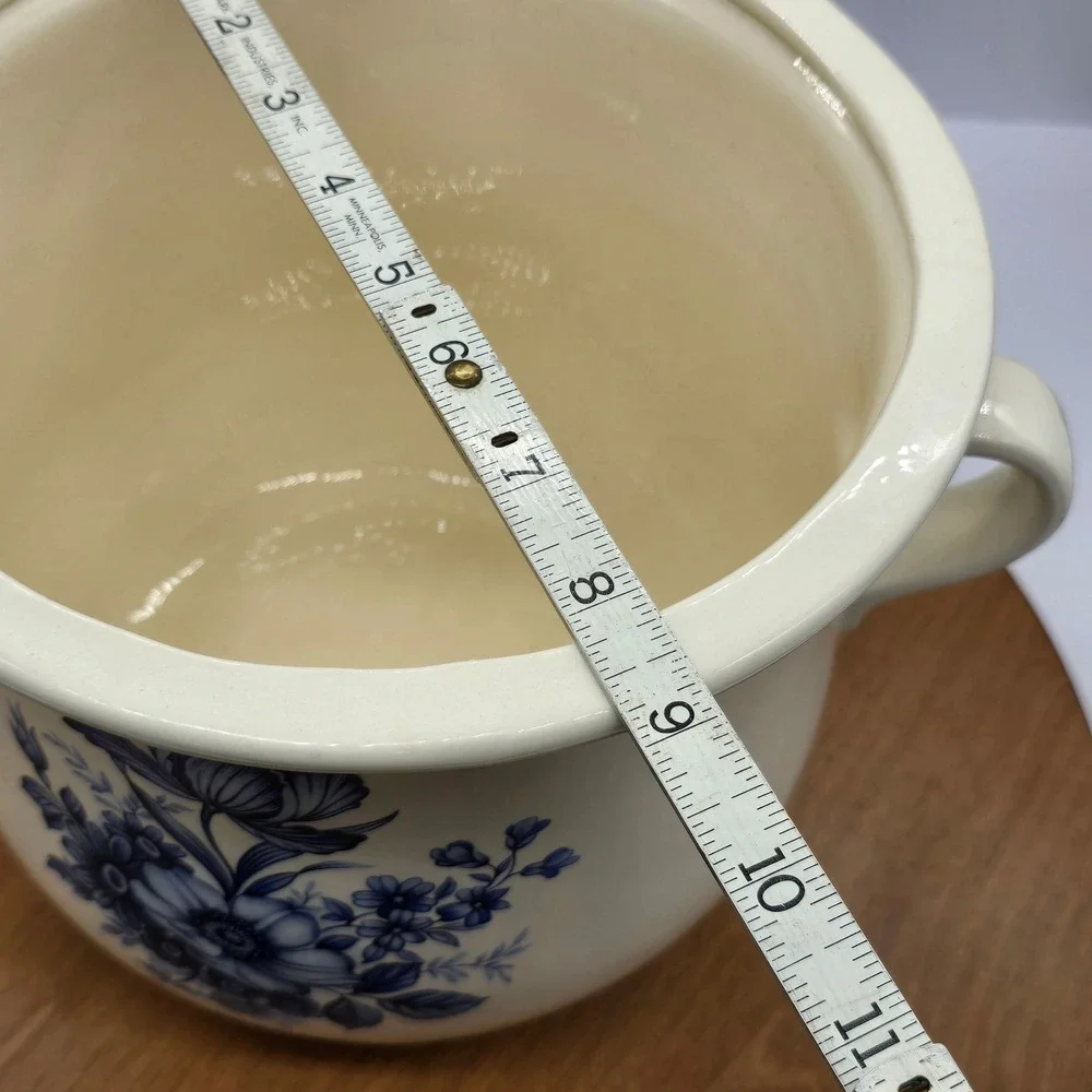 Vintage Pot with Lid Blue Onion Floral Design Cream Color Two Handles‎